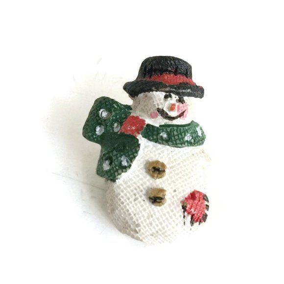 Adorable Ceramic Tiny Snowman Christmas Brooch, - Picture 1 of 6